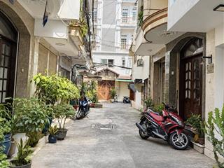 Bán nhà đường 3/2, phường 14, quận 10 hẻm xe hơi 3 tầng ngay trường quốc tế việt úc, 40m2 chỉ 8,7ty