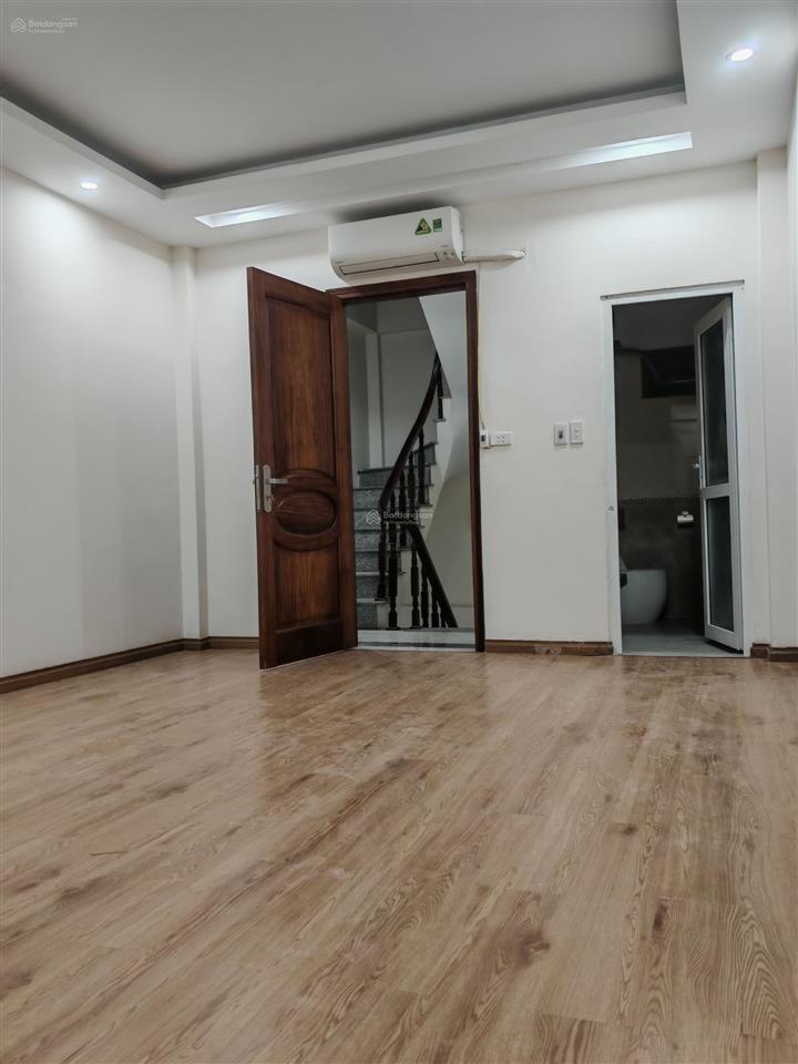 Tôn đức thắng 46m2 x 5t, giá 10.3 tỷ tl, ở ngay