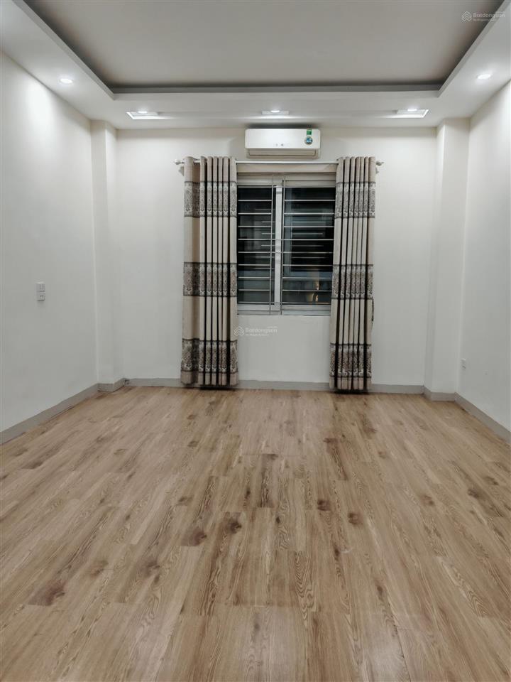 Tôn đức thắng 46m2 x 5t, giá 10.3 tỷ tl, ở ngay