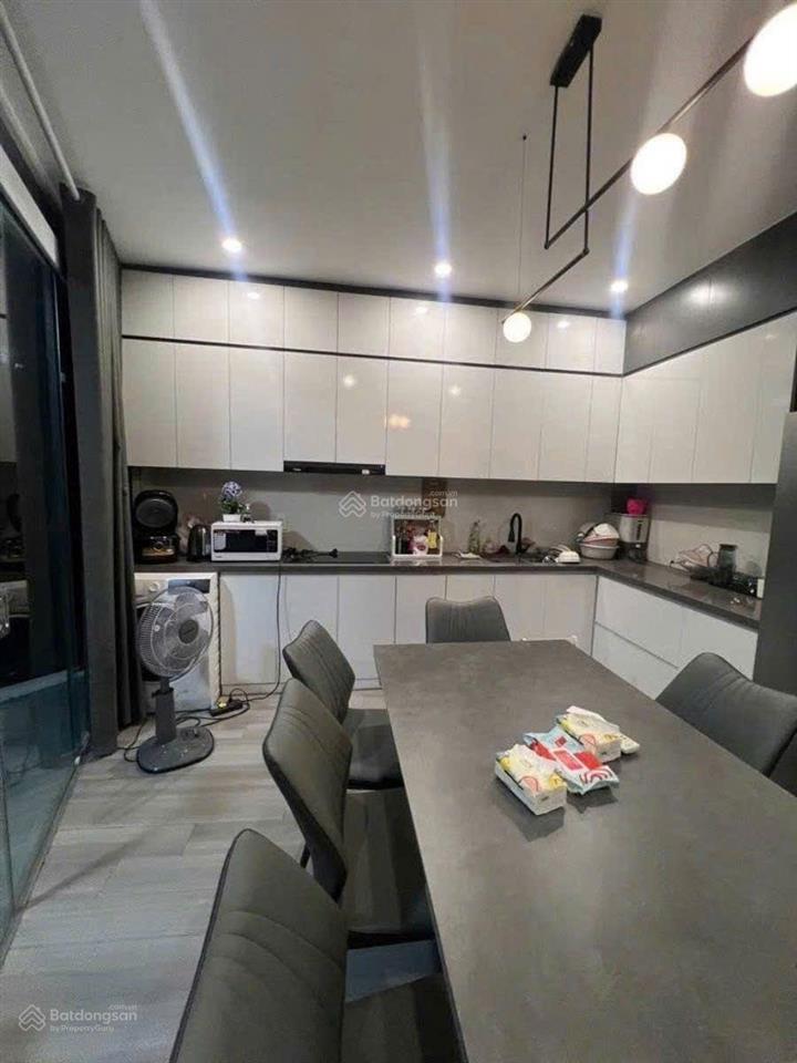 Mặt phố miếu đầm lô góc 6t thang máy, dt 68m, 22 tỷ tl, gặp khách giá nào cũng bán