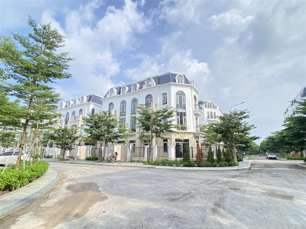 Bán căn biệt thự minh an green park  dải 2 mặt tiền, đối diện chung cư