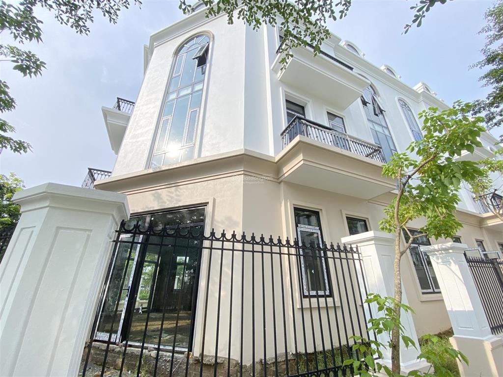 Bán căn biệt thự minh an green park  dải 2 mặt tiền, đối diện chung cư