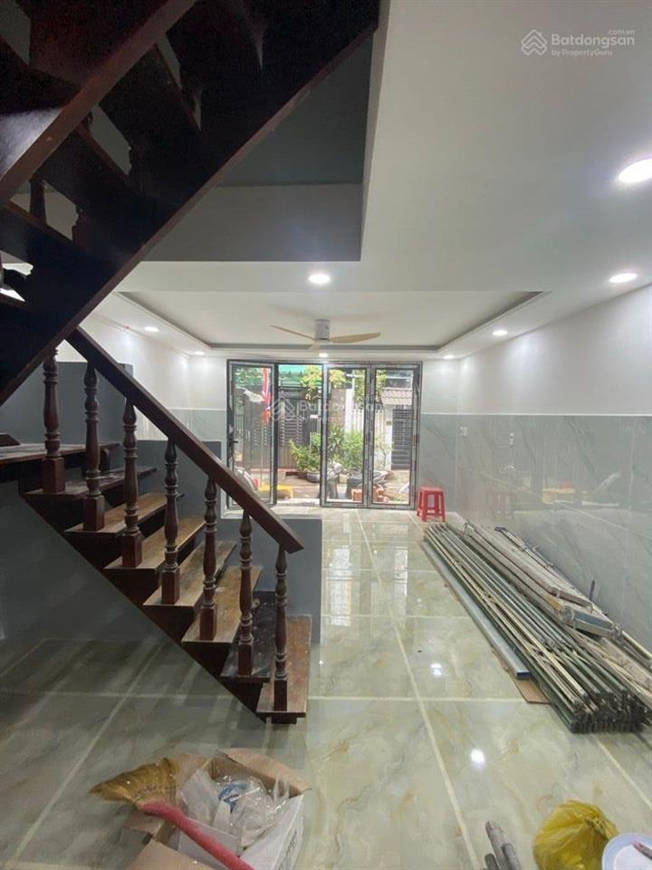 Nhà 2 tầng xh tới nhà ngang hơn 4.5m dtcn 40m2  gần khu chế xuất tân thuận chỉ 5.6 tỳ