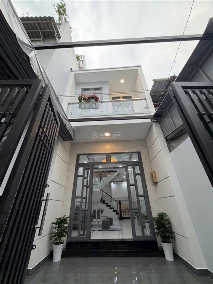 Nhà 2 tầng mới full nội thất vào ở luôn  ngay kcx tân thuận qua q1 chỉ vài phútnhỉnh 5tỷ