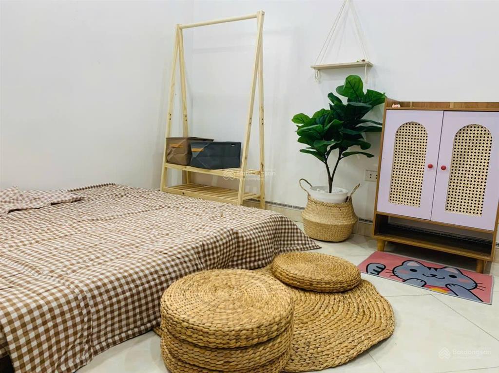 Bán tòa chdv 7 tầng, giang văn minh, ba đình, thoáng trước sau, 1.2 tỷ/năm, 16.5 tỷ, mới đẹp