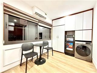 Bán chdv 9t, 2.6 tỷ/năm, nguyễn ngọc vũ, ô tô 7 chỗ đỗ cửa, 5 nhà ra mặt phố, lô góc, mặt tiền 9m