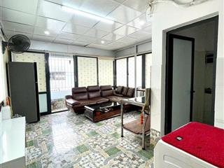 Gia đình cần bán gấp nhà xuân đỉnh, ngay sát khu ngoại giao đoàn chỉ đi bộ vài bước chân, ngõ thông