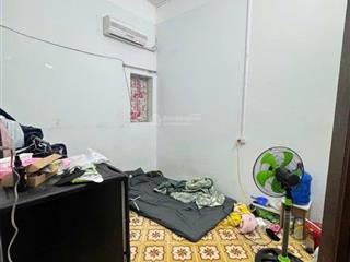 Bán đất tặng nhà phố hoàng văn thái, mặt tiền gần 6m, cách 1 nhà ra ô tô tránh, sổ đẹp, thoáng sau