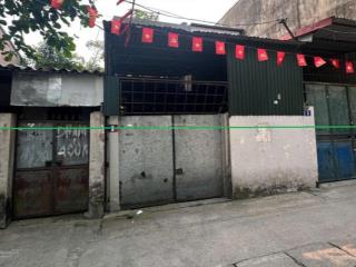 Bán nhà cấp 4 phố minh khai, mặt tiền 10.5m, ô tô 7 chỗ đỗ cửa thoải mái, ko vướng qui hoạch