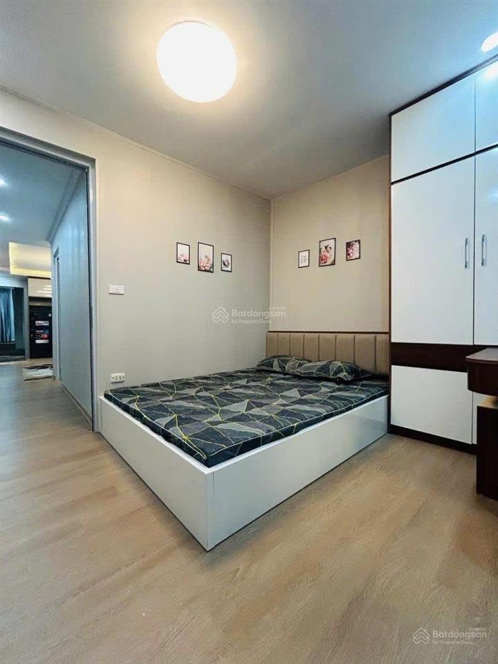 Bán nhà tập thể bưu điện, khâm thiên, đống đa, full nội thất, đường 3 ô tô tránh, 2 mặt thoáng