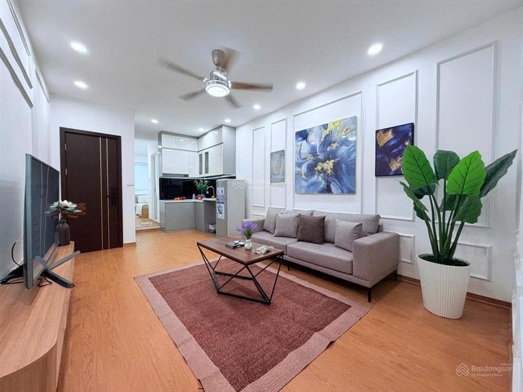 Cần bán nhà tập thể nam đồng, hồ đắc di, 3pn, khu dân trí cao, view sân chơi chung, full nội thất