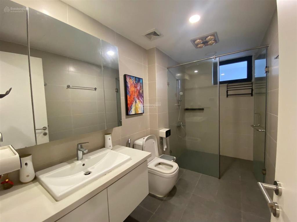 Cần bán căn lô góc, hà thành plaza, đống đa, 3 phòng ngủ rộng, ban công thoáng mát, tầng đẹp