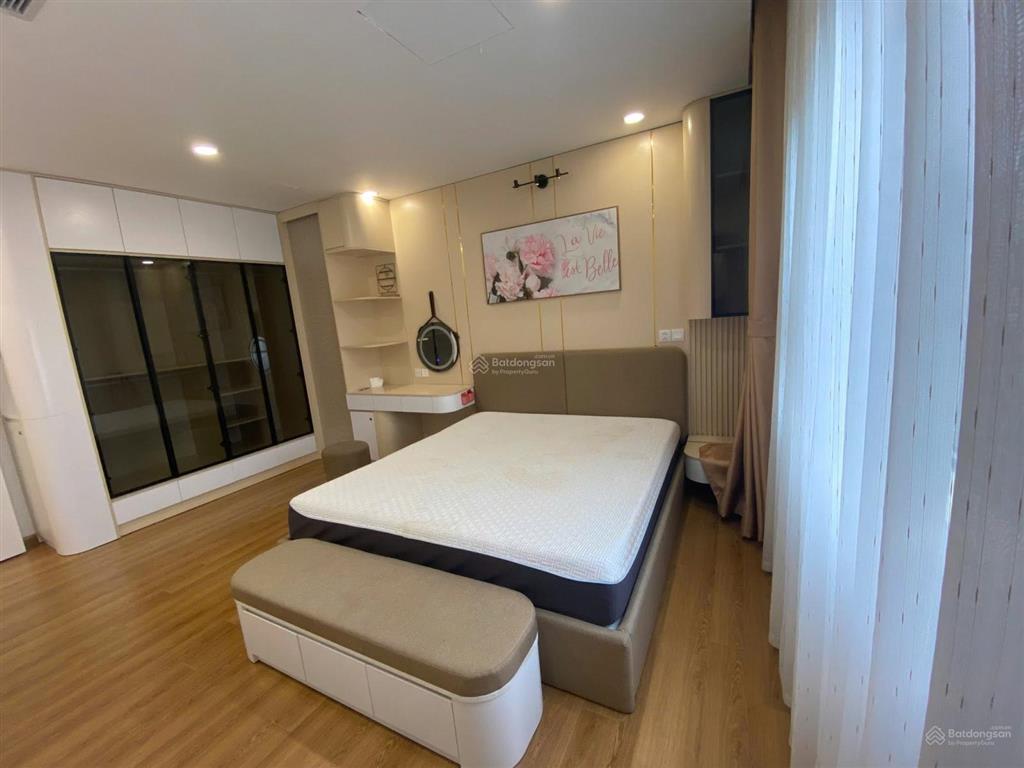 Cần bán căn lô góc, hà thành plaza, đống đa, 3 phòng ngủ rộng, ban công thoáng mát, tầng đẹp