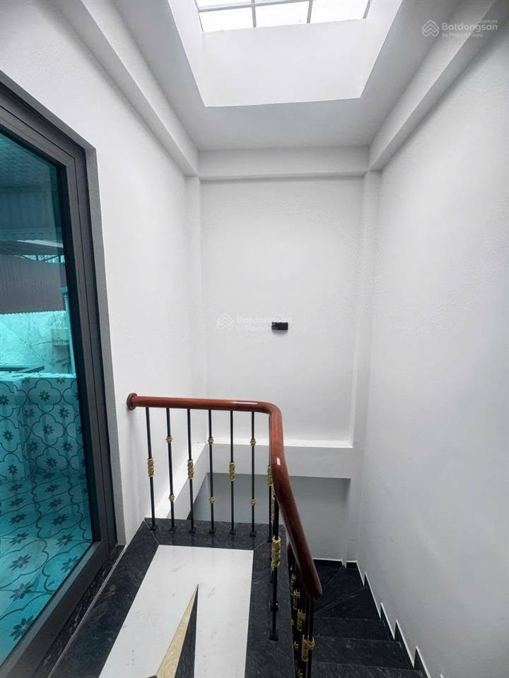 Bán nhà phố khâm thiên, đống đa, mặt tiền 6m, 33m2 x 5 tầng, full nội thất, 2 thoáng, ko qh 100 năm