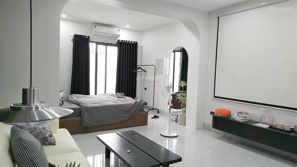 Bán nhà văn chương lô góc, 3 thoáng, mặt tiền 17m, 26 phòng đủ nội thất gpxd pccc xây mới thang máy