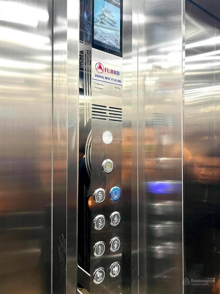 Hạ 800 triệu, 10,5 tỷ, lô góc 6 tầng, thang máy 1 rẽ ra phố xã đàn, nông thoáng, qh ổn định 100 năm