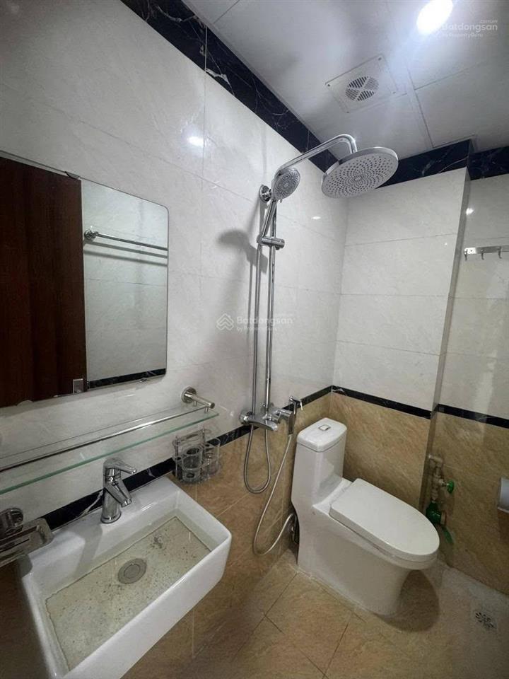 Nhà khâm thiên 50m2 7 tầng thang máy 12 phòng kk 2 thoáng ngõ rộng 2.5m đủ nội thất gpxd pccc