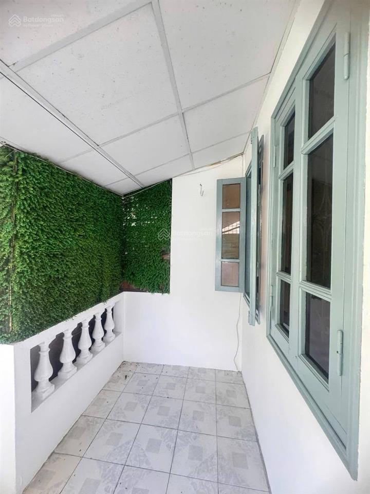 Bán nhà phố nguyễn khắc nhu, ba đình, 3pn, 3 tầng, 5 bước chân ra mặt phố, kd homestay cực tốt