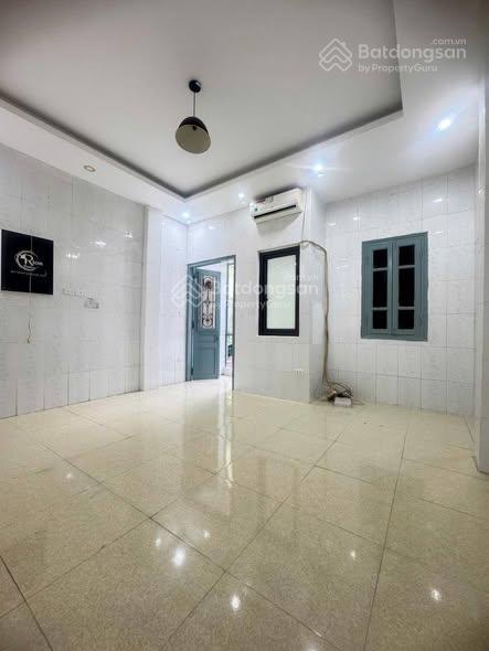 Bán nhà phố nguyễn khắc nhu, ba đình, 3pn, 3 tầng, 5 bước chân ra mặt phố, kd homestay cực tốt