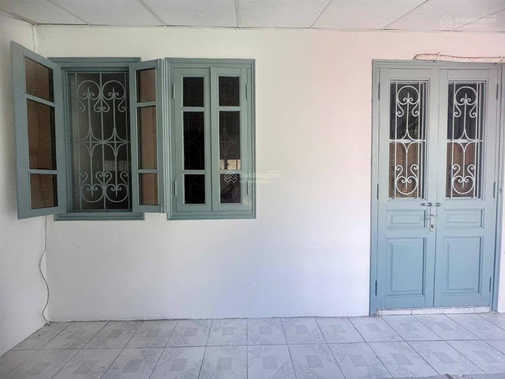 Bán nhà phố nguyễn khắc nhu, ba đình, 3pn, 3 tầng, 5 bước chân ra mặt phố, kd homestay cực tốt