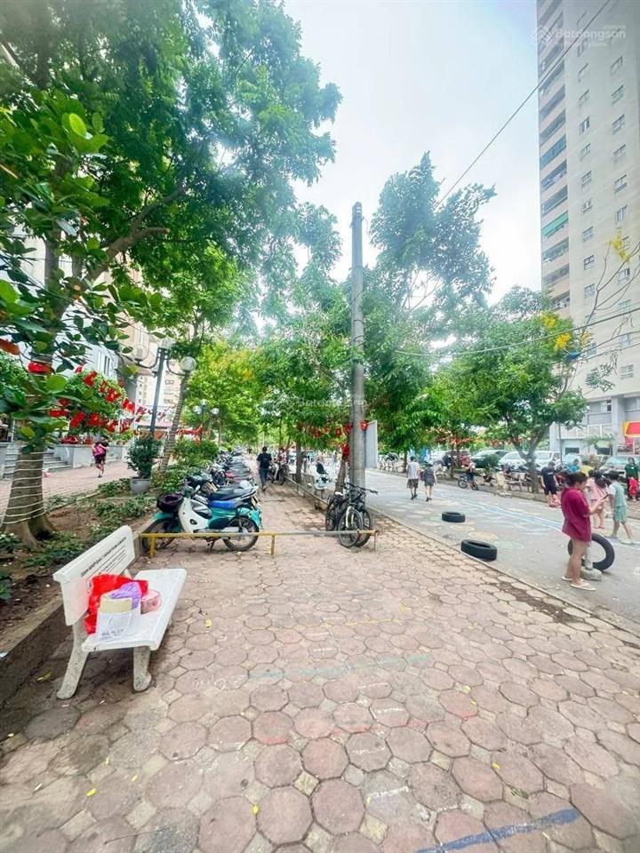 Bán chung cư, khu nhà ở thạch bàn, long biên, 2 pn, 2 wc, tầng đẹp, view thoáng, dân trí cao, bộ ca
