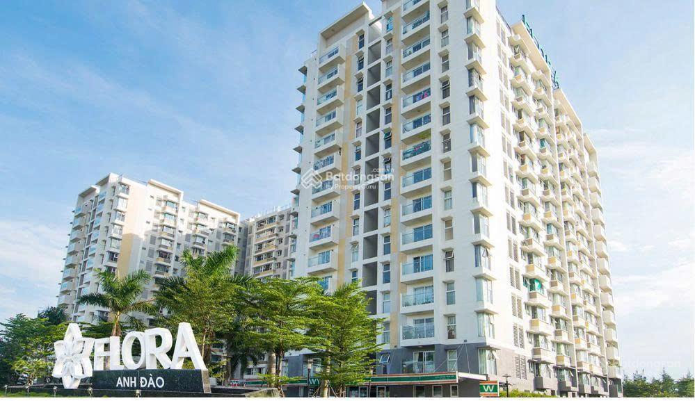 Chính chủ bán căn góc flora anh đào, thiết kế 2pn, 2wc có ban công, sổ hồng riêng.