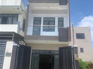 Bán nhà đường số 22 nguyễn xiển. giá 4,6 tỷ thương lượng