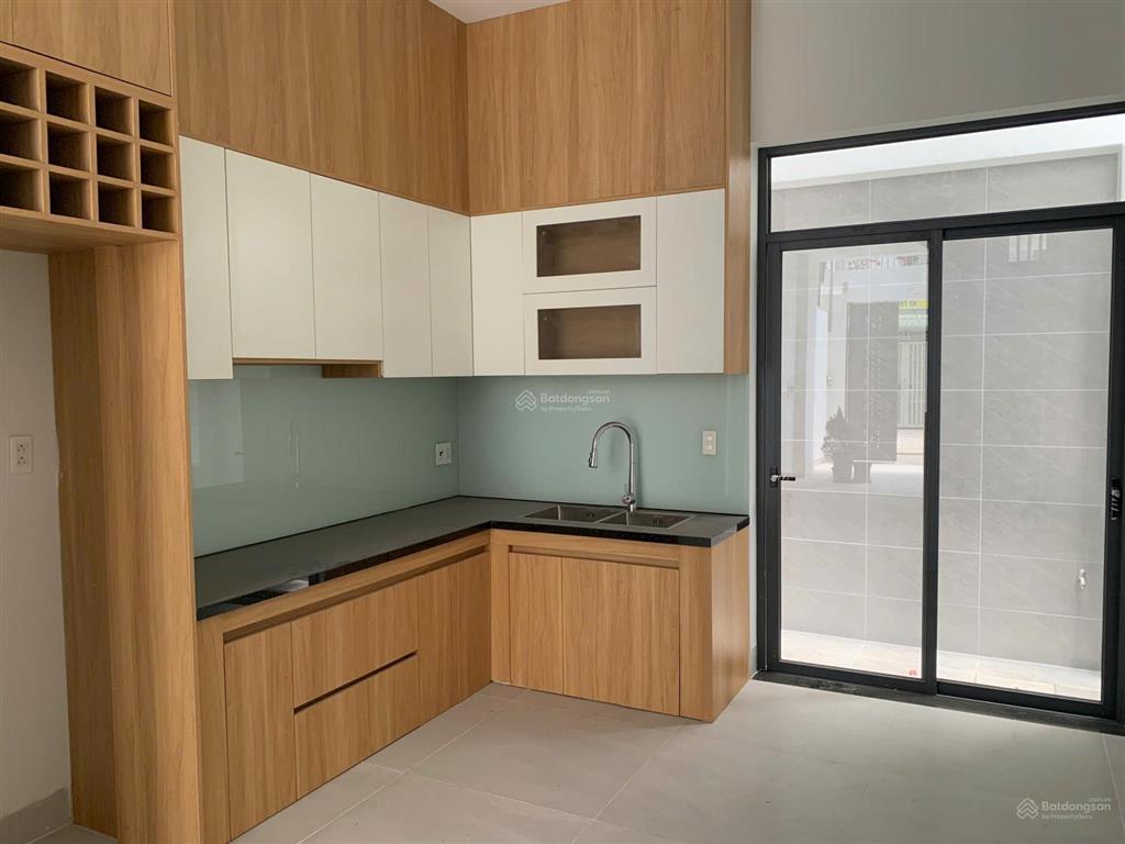 Bán nhà đường số 1 long trường, tp.hcm.