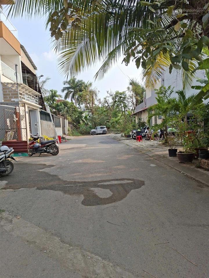 Bán đất thuộc kdc riocasa, kế bên chợ long trường  nguyễn duy trinh