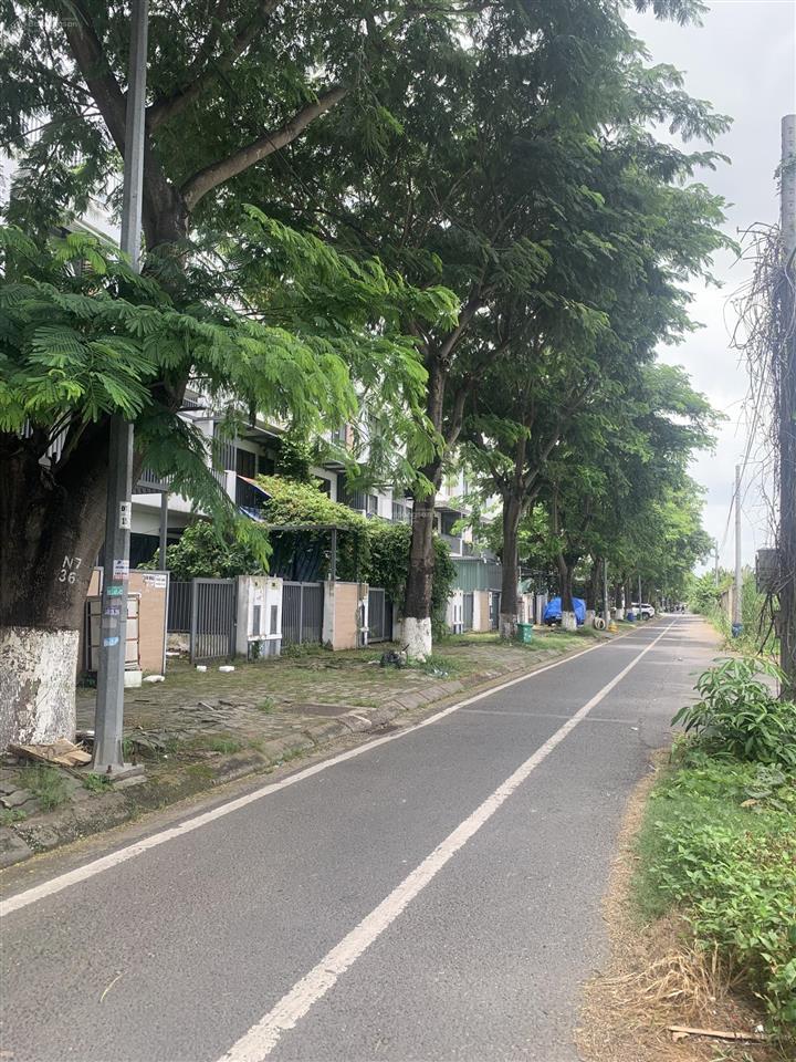 Bán nhà phố liền kề, thiết kế 1 trệt 2 lầu. khu đô thị đông tăng long 160ha.