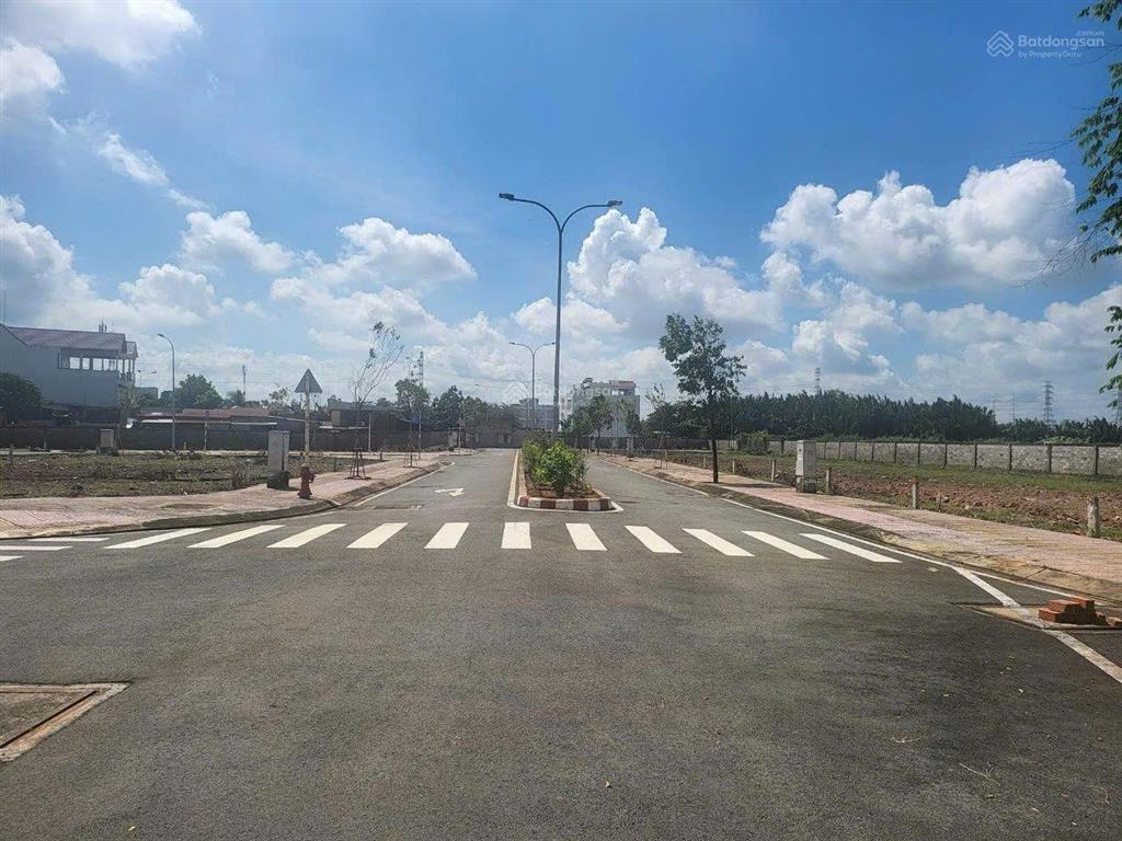 Bán lô góc 2mt khu dân cư đường nguyễn duy trinh, p. bình trưng, tp. hcm