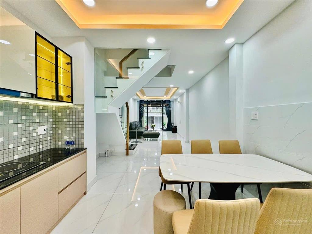 Bán nhà 1trệt 2 lầu, đường số 22, hiệp bình chánh, thủ đức, 68,2m2/ 2tỷ7, sổ riêng, hẻm ô tô