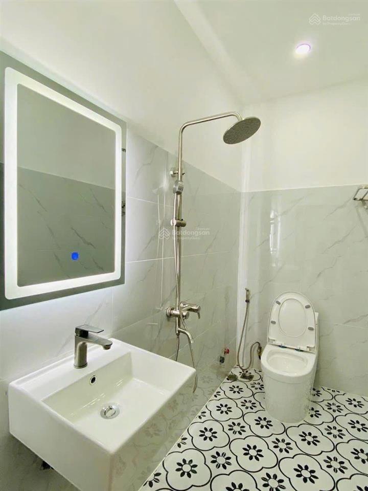 Kẹt vốn làm ăn bán gấp nhà, 56m2/ 3tỷ8, trương quốc dung, p10, phú nhuận, hẻm ô tô, 3pn, sổ riêng