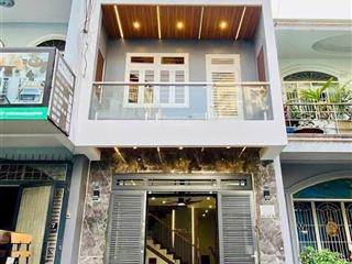 Kẹt vốn làm ăn bán gấp nhà, 56m2/ 3tỷ8, trương quốc dung, p10, phú nhuận, hẻm ô tô, 3pn, sổ riêng