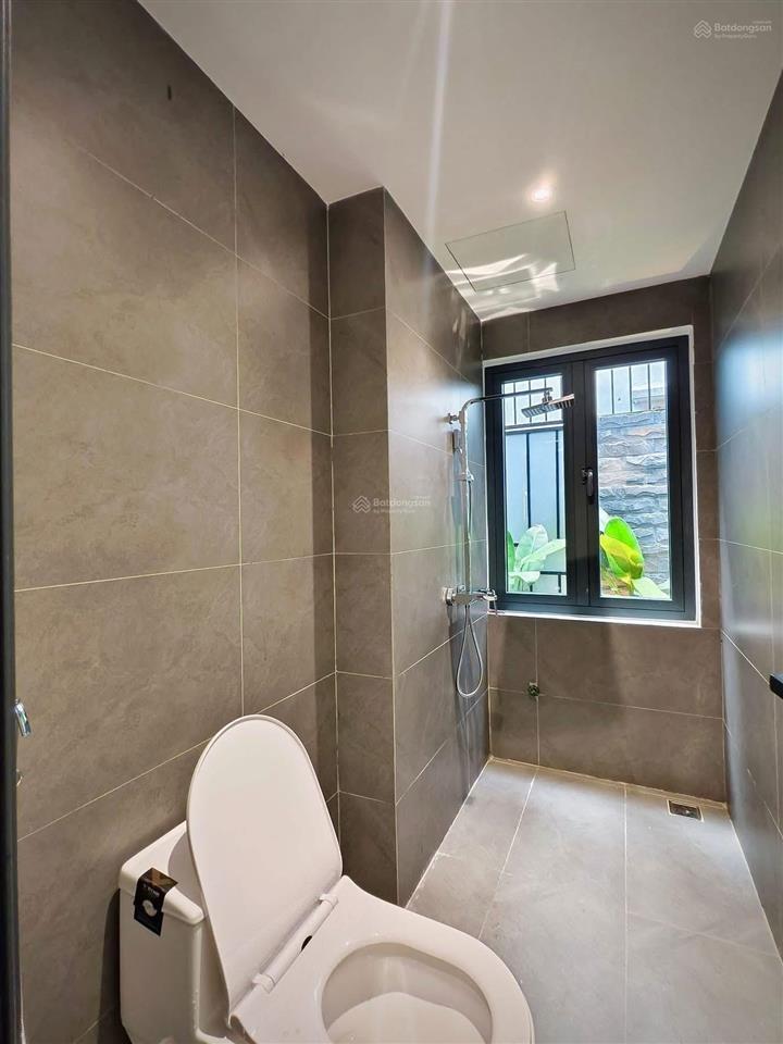 Bán nhà phổ quang, p2, tân bình, 63m2/5tỷ9, sổ riêng, 3pn, hẻm ô tô, dân trí cao
