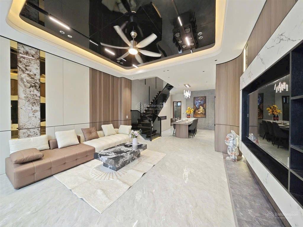 Bán nhà đường đặng thuỳ trâm, p13, bình thạnh, 80m2/3tỷ250, nhà mới xây 2 năm, nội thất đầy đủ.