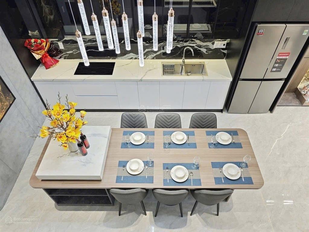 Bán nhà đường đặng thuỳ trâm, p13, bình thạnh, 80m2/3tỷ250, nhà mới xây 2 năm, nội thất đầy đủ.