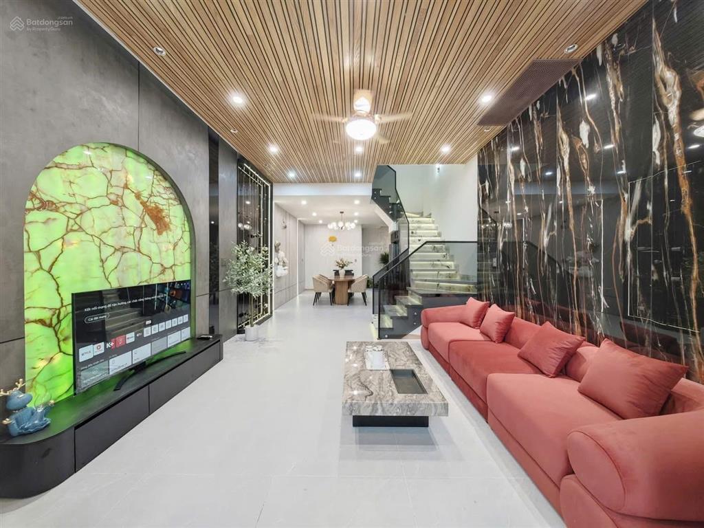 Nhà hoàng hoa thám, p5, bình thạnh, diện tích 62m2, giá 2tỷ850, 4pn, hẻm ô tô,.