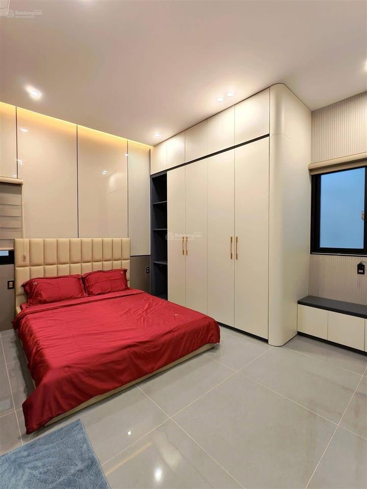 Bán nhà gần chợ phạm văn hai, p5, tân bình, 52m2/ giá chỉ 2tỷ650, sổ riêng, hẻm ô tô.