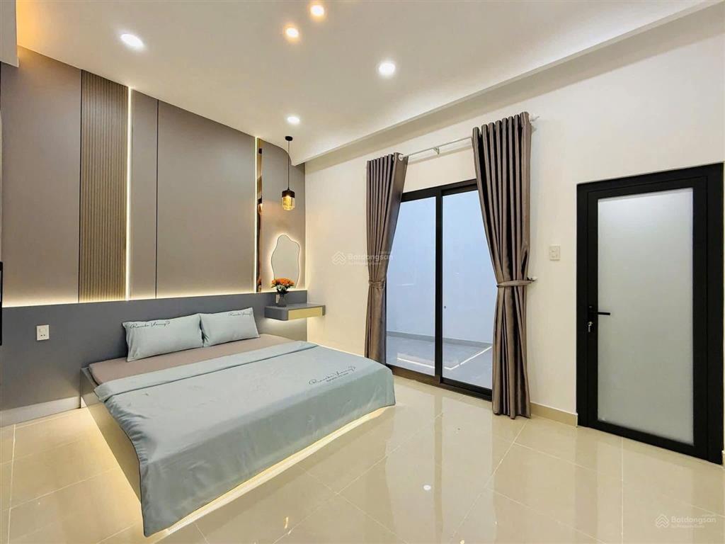 Chủ ngộp bán gấp nhà, hồ bá kiện, p15, q10, diện tích 60,1m2/4tỷ8, hẻm ô tô, đã có sổ