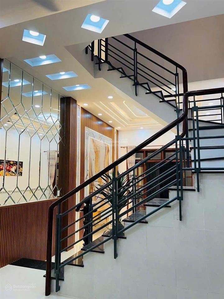 Bán nhà giá tốt, đường kỳ đồng, p9, quận 3, 63m2/ 4tỷ190, 4pn, 1 trệt 2 lầu, hẻm ô tô, dân trí cao