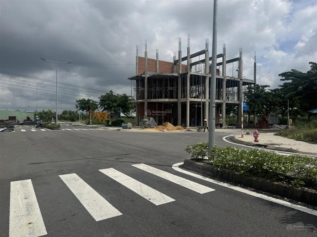 Bán nền 90m2 nhà phố shophouse kdc dragonpearl gần kcn hải sơn 19tr8/m2 shr đức hòa tt hành chính