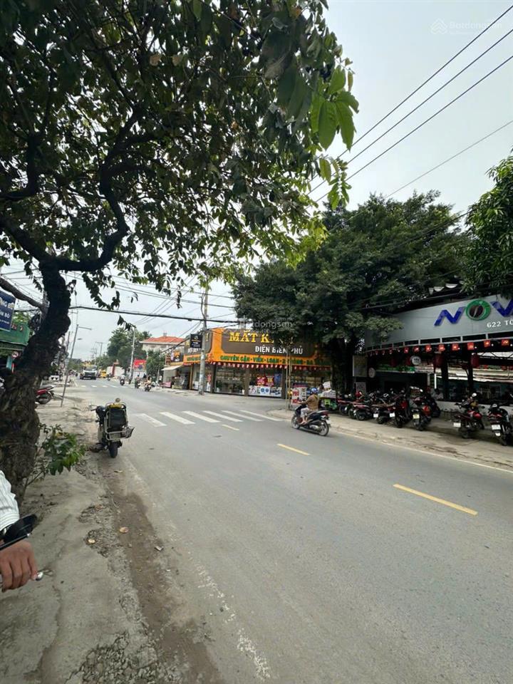 Siêu phẩm góc 2 mặt tiền lê văn lương, quận 7 ngang 11m hiếm có giá chỉ 130tr / m2