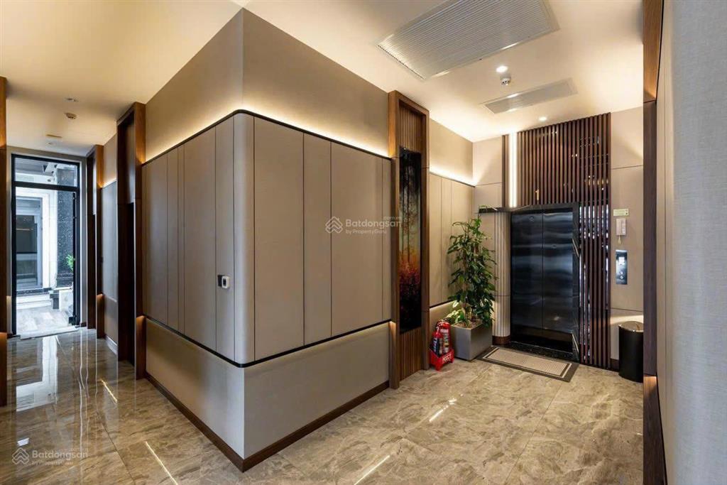 💥 chốt gấp 62 tỷ  tòa khách sạn 400m2 khu tên lửa  doanh thu 600tr/tháng 💥