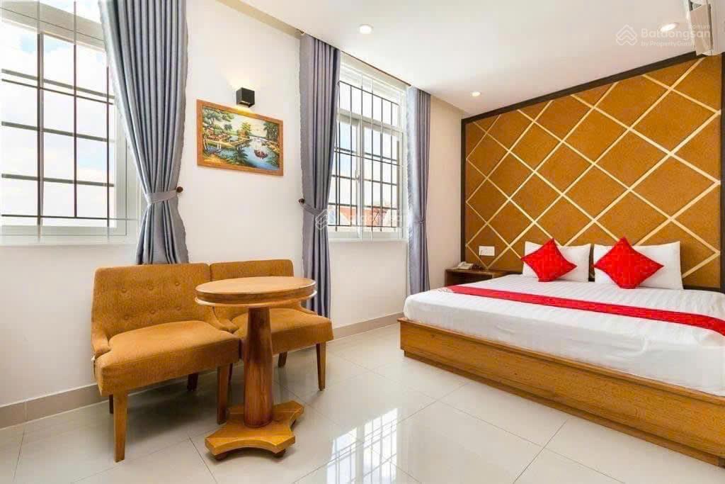 [siêu phẩm khách sạn k300] mặt tiền a4 tân bình ngang 9m hiếm có hđ thuê 250tr/tháng