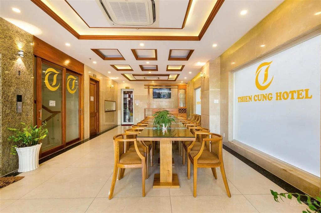 [siêu phẩm khách sạn k300] mặt tiền a4 tân bình ngang 9m hiếm có hđ thuê 250tr/tháng