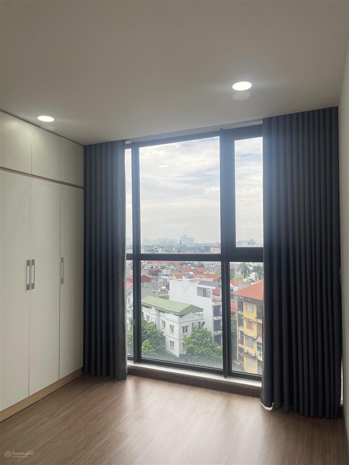 Chính chủ bán lỗ căn 3pn dt 85m² tầng trung toà l1 le grand jardin sài đồng, có slot ô tô, full đồ