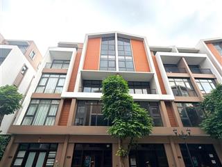 Cắt lỗ 800tr vào giá căn ánh dương 54m2 tại vinhomes ocean park 3, giá tốt 7,6 tỷ,