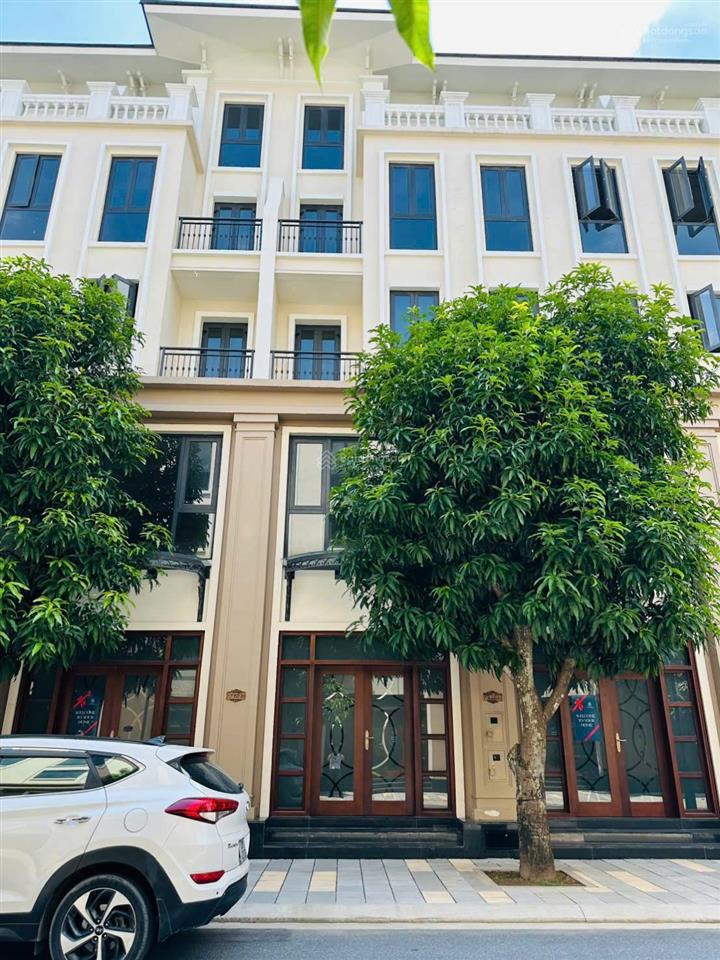 Cắt lỗ sâu  bán gấp căn 90m thời đại, sổ đỏ, bao hết phí, giá chỉ 11 tỷ