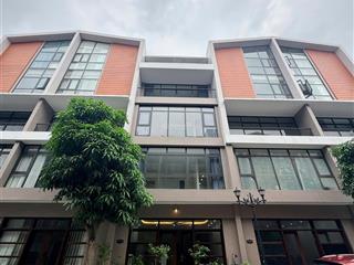 Bán 78m2 vịnh thiên đường hoàn thiện 5 tầng có thang máy mặt tiền 6m2